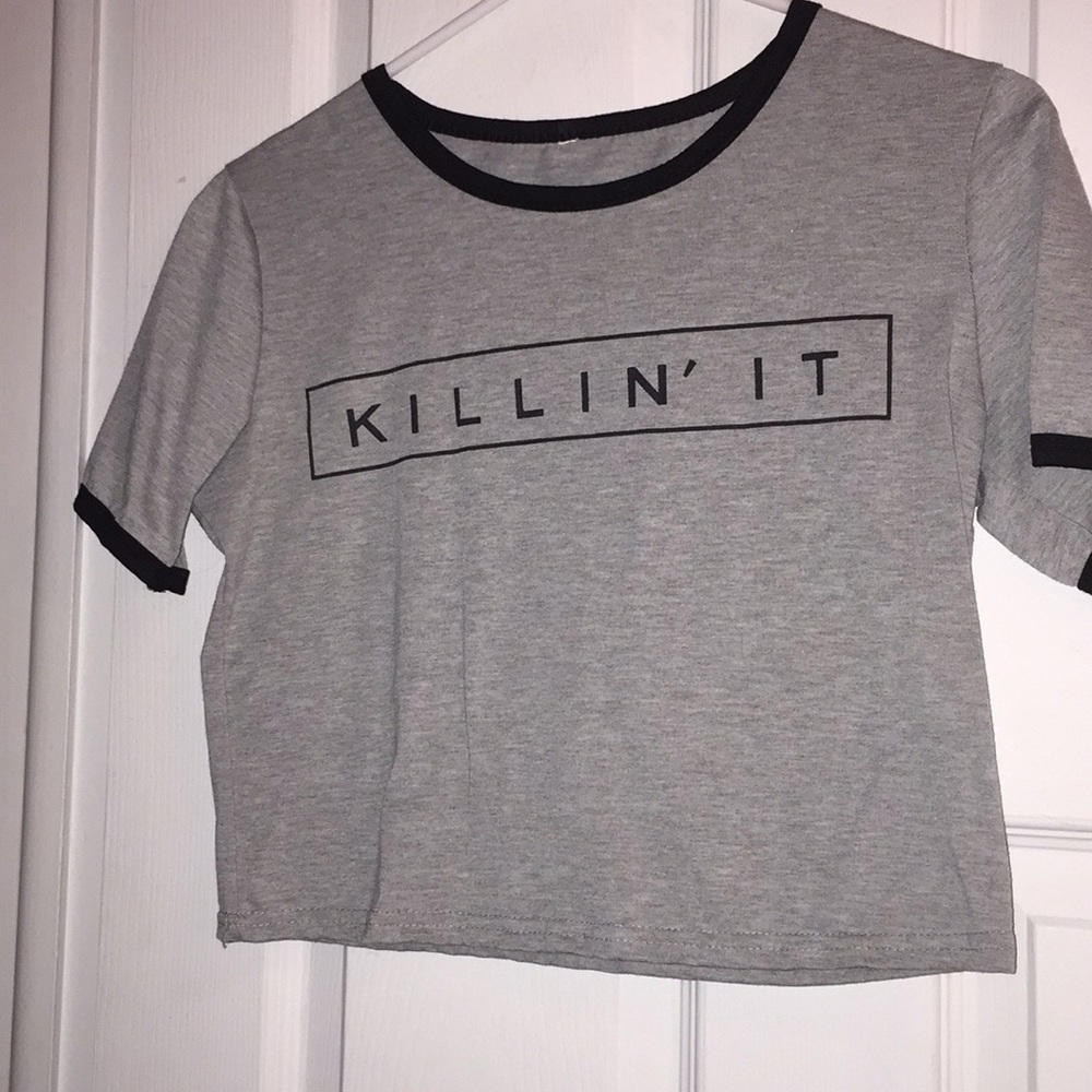 Cropped tee shirt